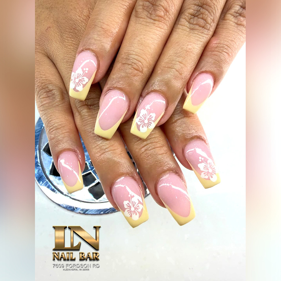 LN Nail Bar
